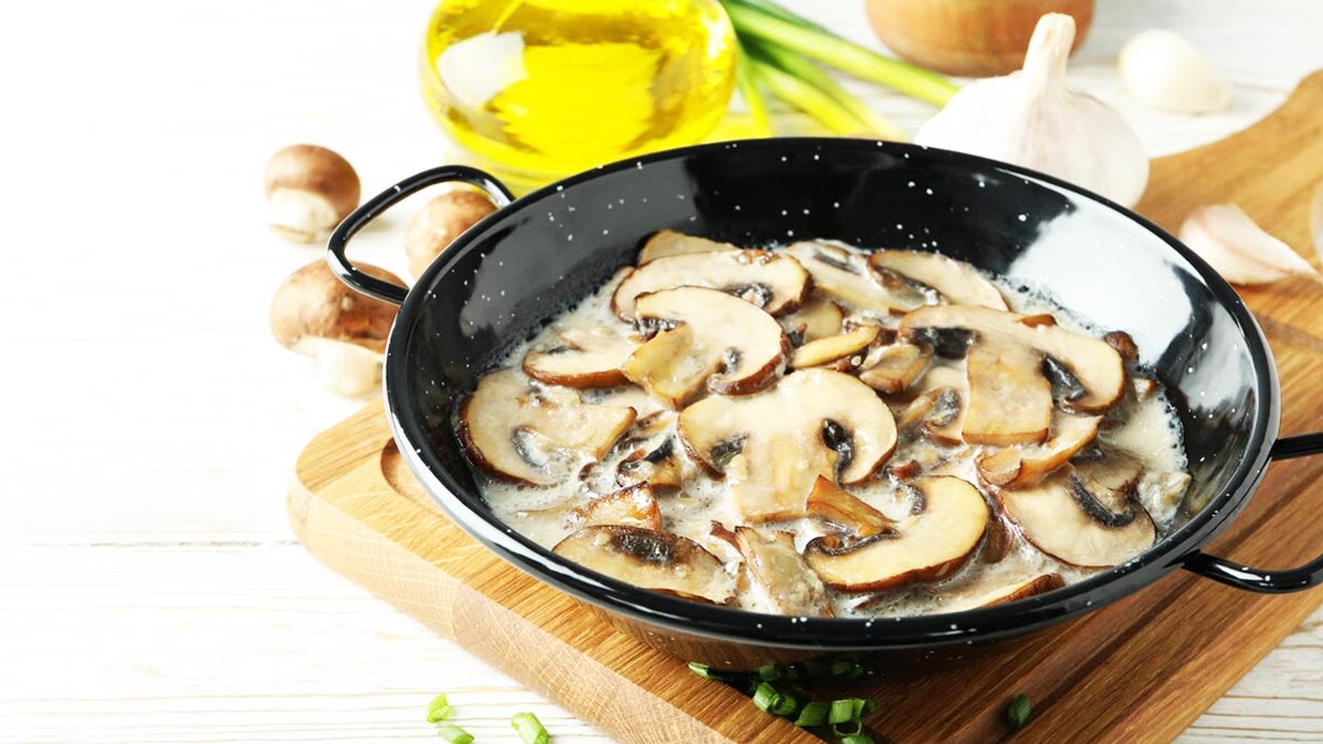 1735581041 442 خواص قارچ سفید خوراکی روشها و نکات مهم مصرف