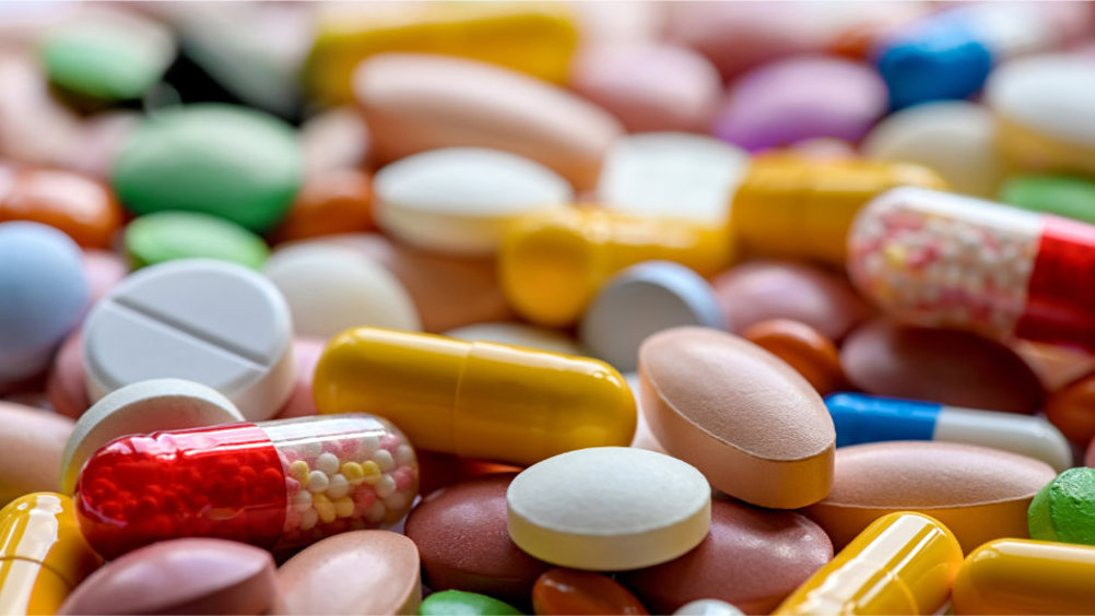 1737169338 470 لیست داروهای ضد افسردگی معارفه کامل عوارض سوء مصرف