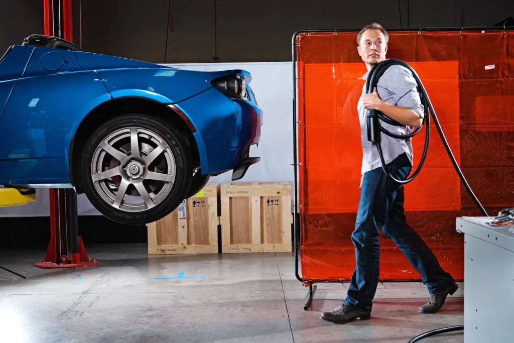 1741809126 602 ایلان ماسک و تسلا رهبری که موتور پیروزی است ساحل دانش.webp