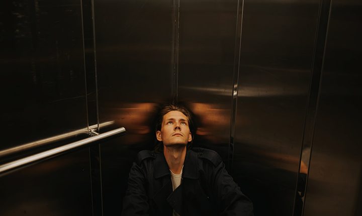 علائم اختلال مسخ شخصیت