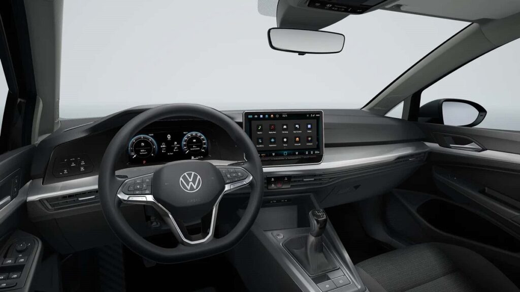 نگاهی به نسخه پایه فولکس واگن گلف 2024، یک خودروی ارزشمند_ساحل دانش 7 VW