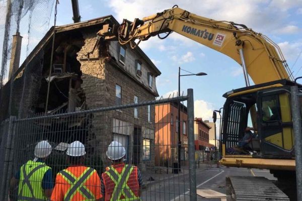 تخلفات و قصور مهندس ناظر + نحوه شکایت از مهندس ناظر_ساحل دانش 13 تخلف مهندس ناظر