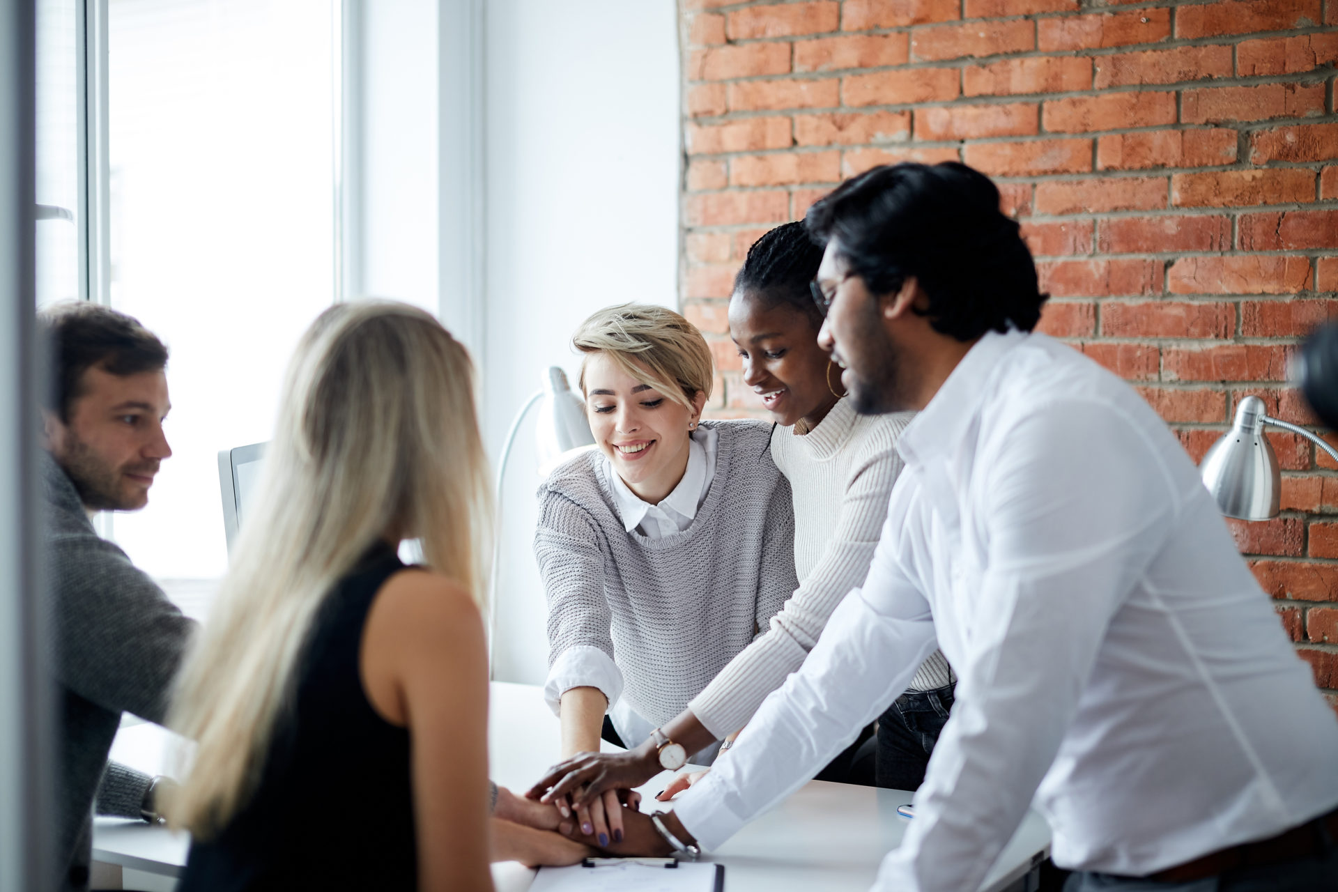 چطور روابطمان را بهتر کنیم؟ ۷ استراتژی برای تحکیم