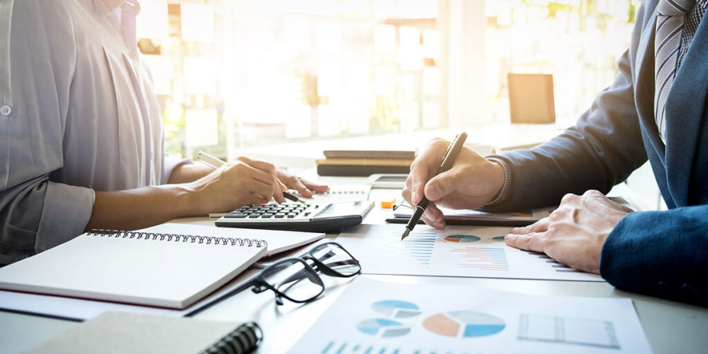 چطور مشاور مالی شویم: مشاور مالی شدن در ۷ گام_ساحل دانش 15 1741548716 700 چطور مشاور مالی شویم مشاور مالی شدن در ۷ گام ساحل