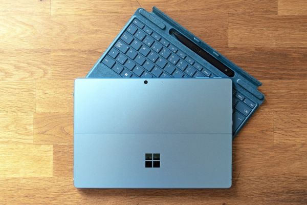 1742313152 207 قیمت سرفیس پرو ۲۰۲۵ در ایران ارزان‌ترین مدل‌ها کجاست؟ ساحل دانش