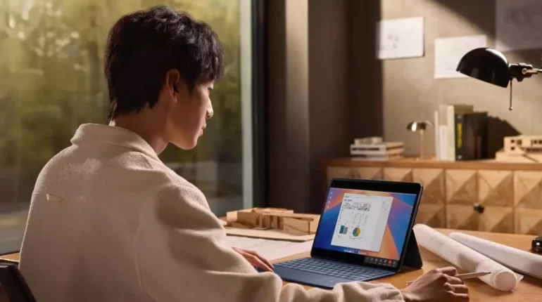 اوپو پد ۴ پرو